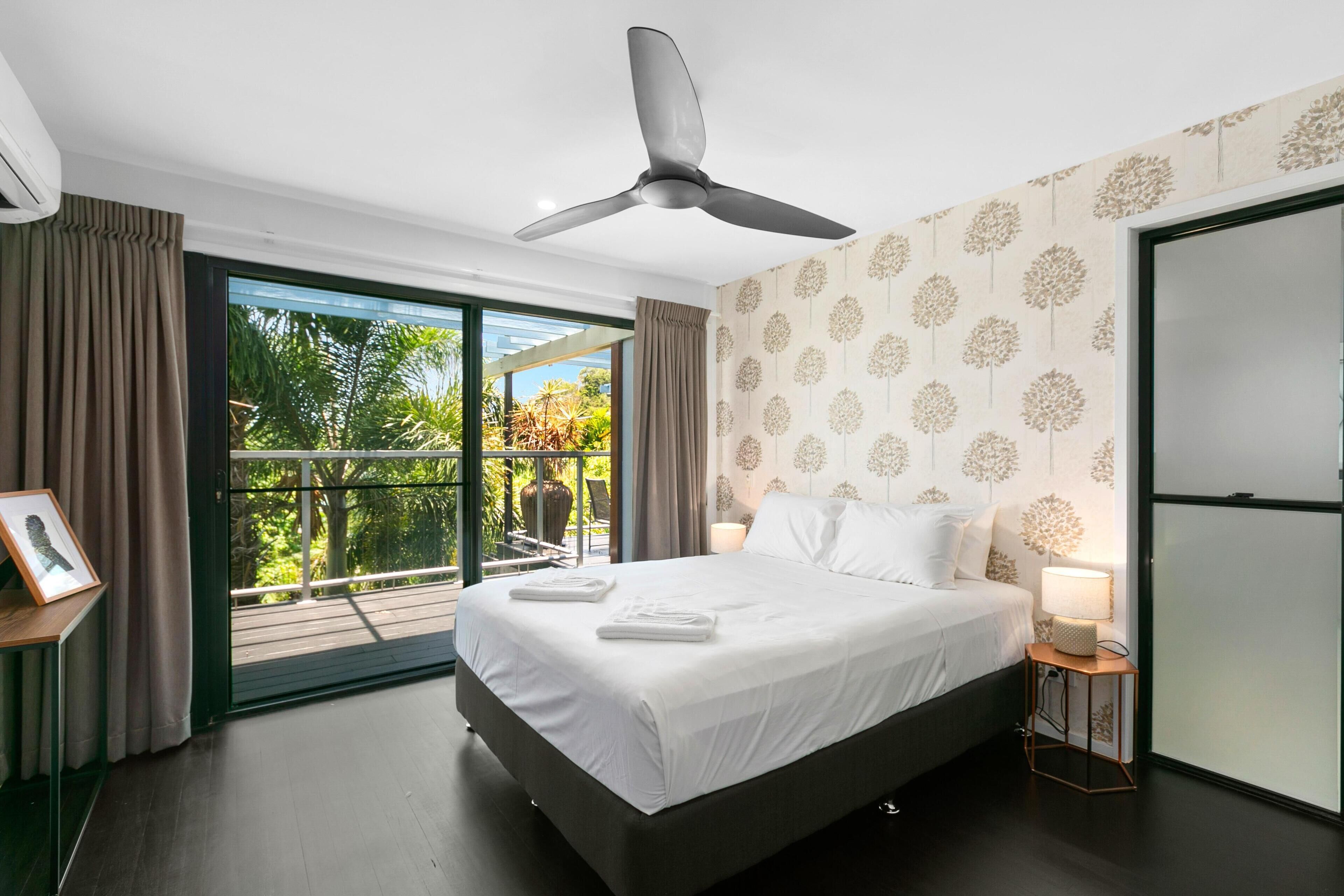 17 Possum Street, Trinity Beach - Elevated Beachside Sanctuary