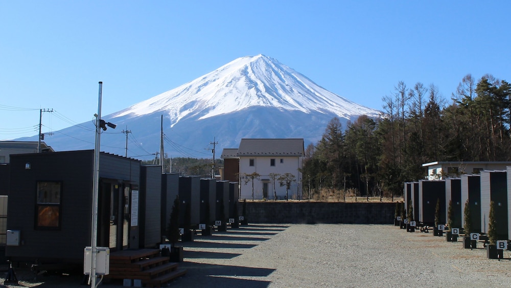 Tourist Villa Kawaguchiko In Fujikawaguchiko Hotel Rates Reviews On Orbitz