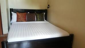 Minibar, desk, free WiFi, linens