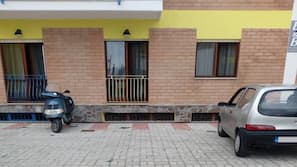 Parcheggio non assistito gratuito