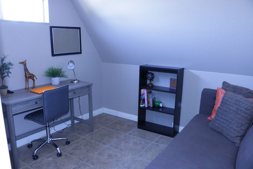 JOYFUL STAYS “With or Without the Children”