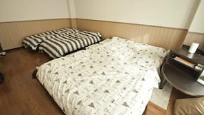 1 bedroom, WiFi, bed sheets