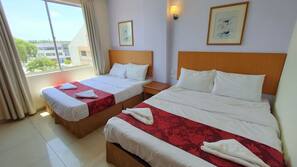 Desk, blackout drapes, free WiFi, bed sheets