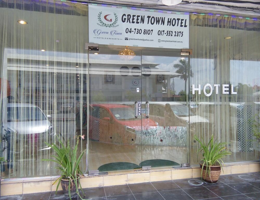 Property entrance, Green Town Hotel & Resort - Alor Setar