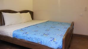 Individually decorated, individually furnished, free WiFi, linens