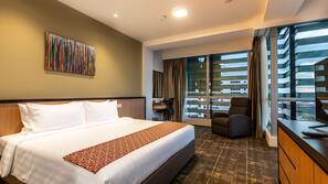 Minibar, in-room safe, iron/ironing board, free WiFi