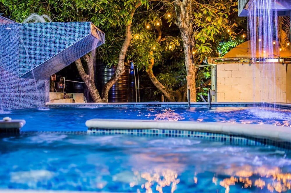 The Hummingbird Villa Luxury Suite Vacation Rental Beach Resort Villa