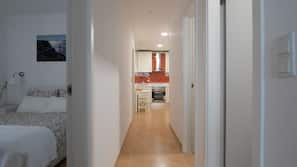 2 bedrooms, Internet