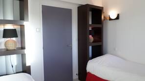 Premium bedding, linens