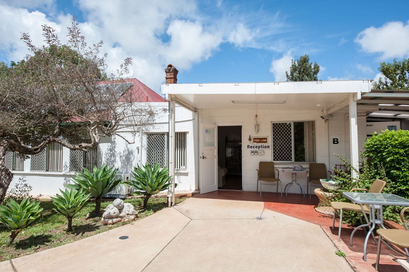 Pure Land Guest House