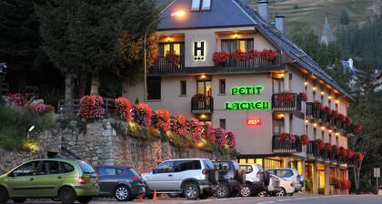 Hotel Petit Lacreu