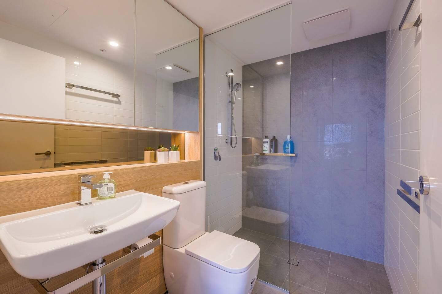 Relaxing Cozy One Bedroom Apt in South Bank