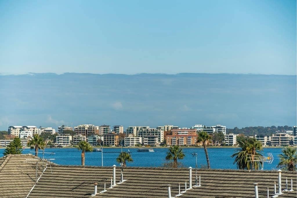 Stunning Apartment - Perth City!!