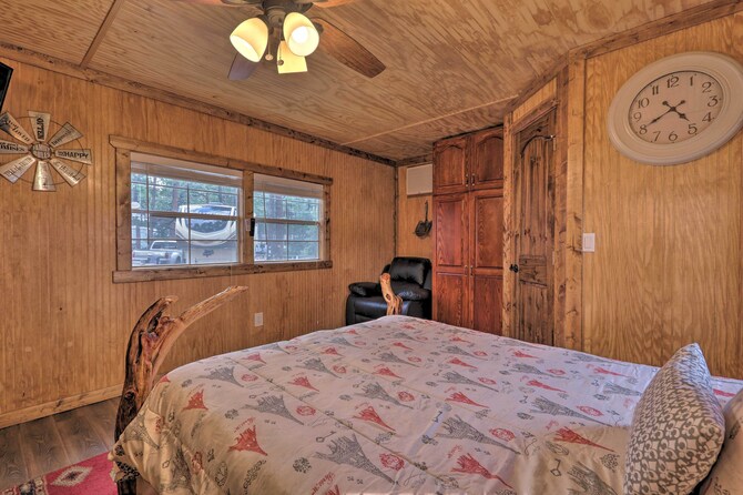 show low hotels pet friendly