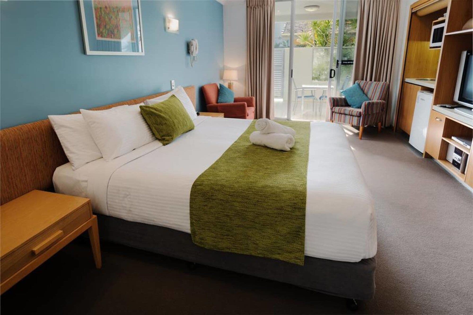 1BR Coolum Beach Rooftop Terracespatennispool