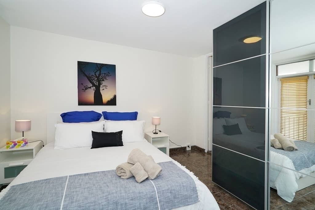This Apartment is a 1 Bedroom, 1 Bathrooms, Located in West Perth, WA