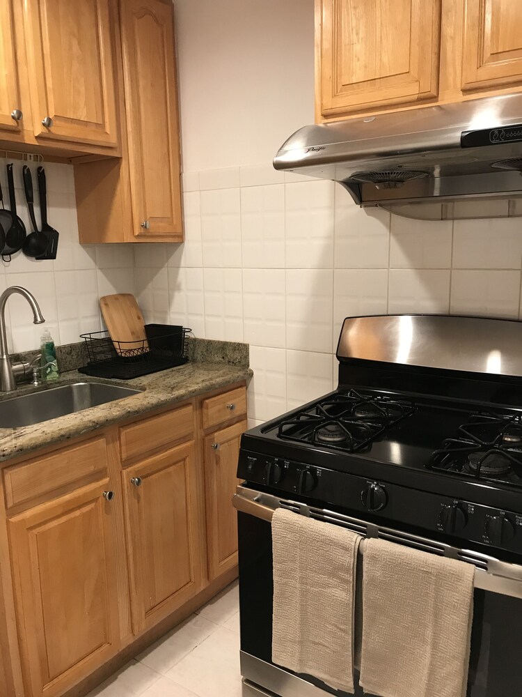 Homey SF 2BR Suite near SFO and Balboa BART