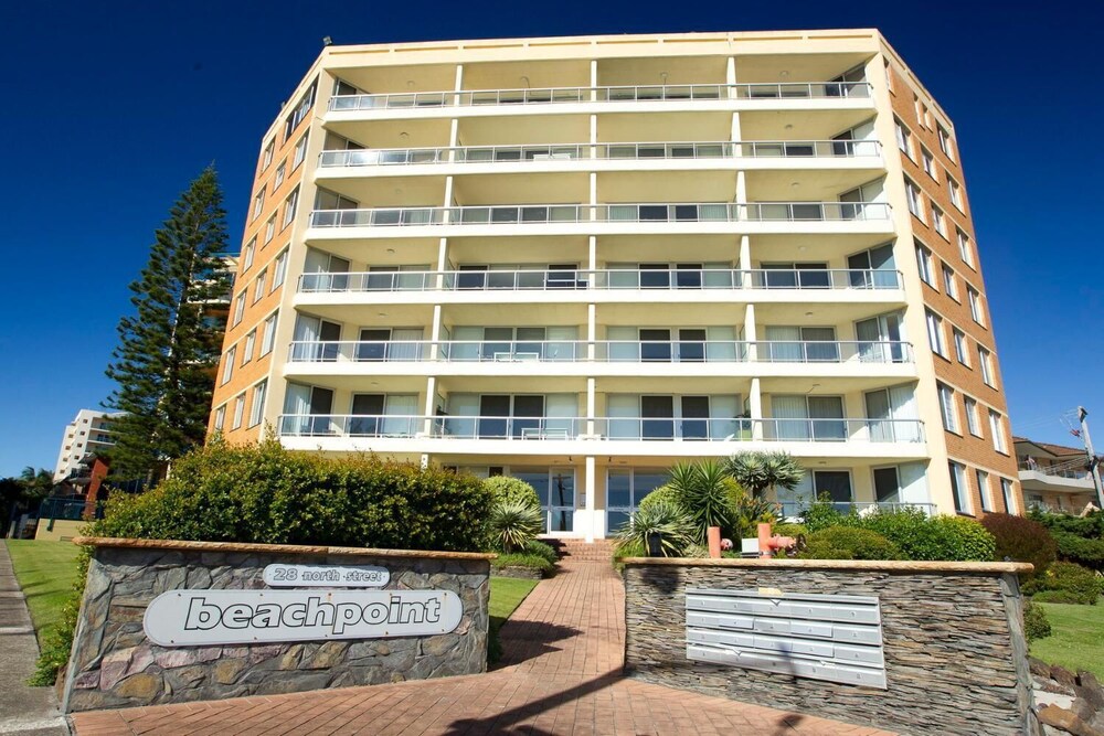 Beachpoint Unit 402 Deals & Reviews (Forster, AUS) Wotif