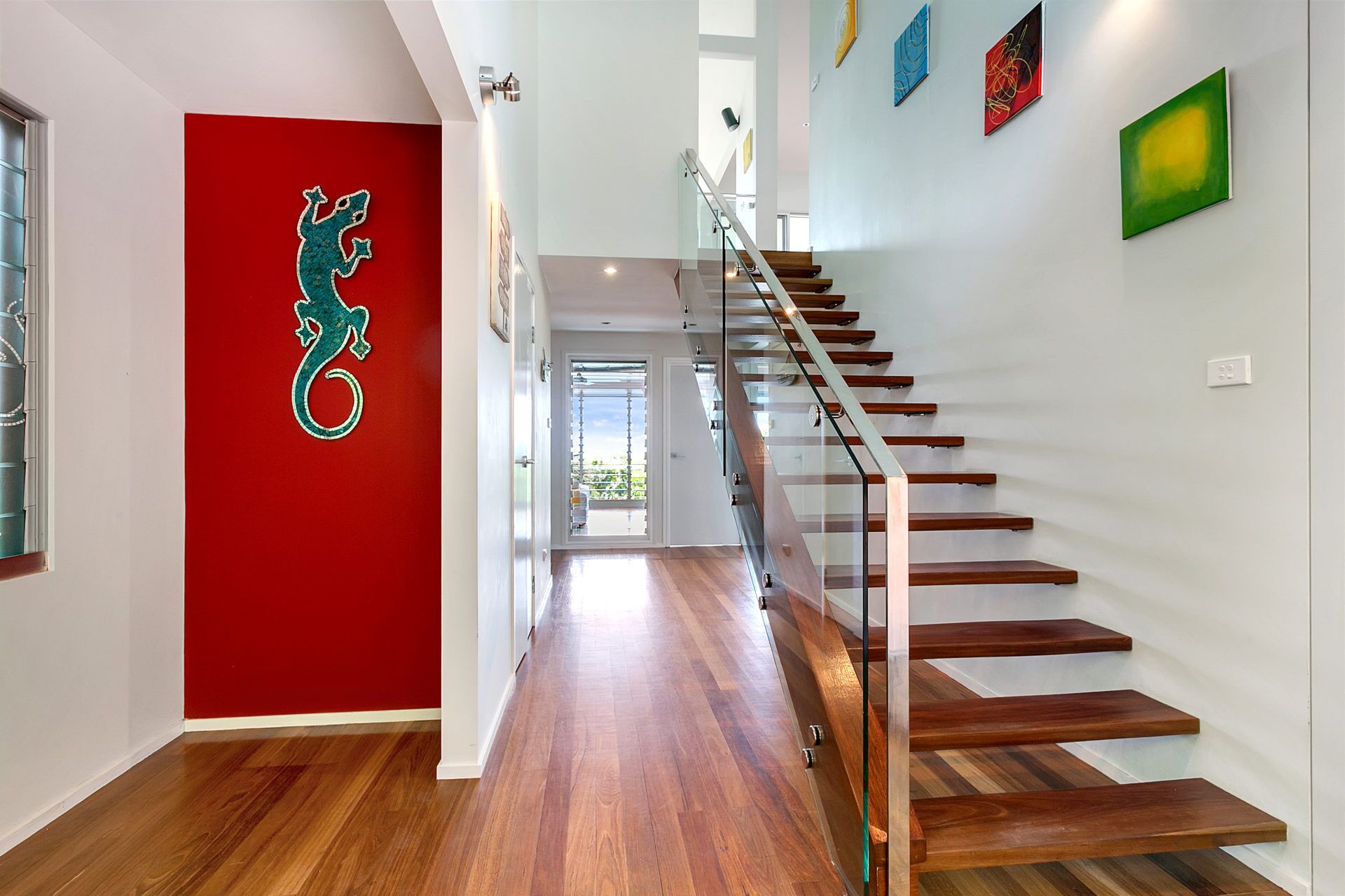 Trinity Views 4BR Designer Home - Wifi