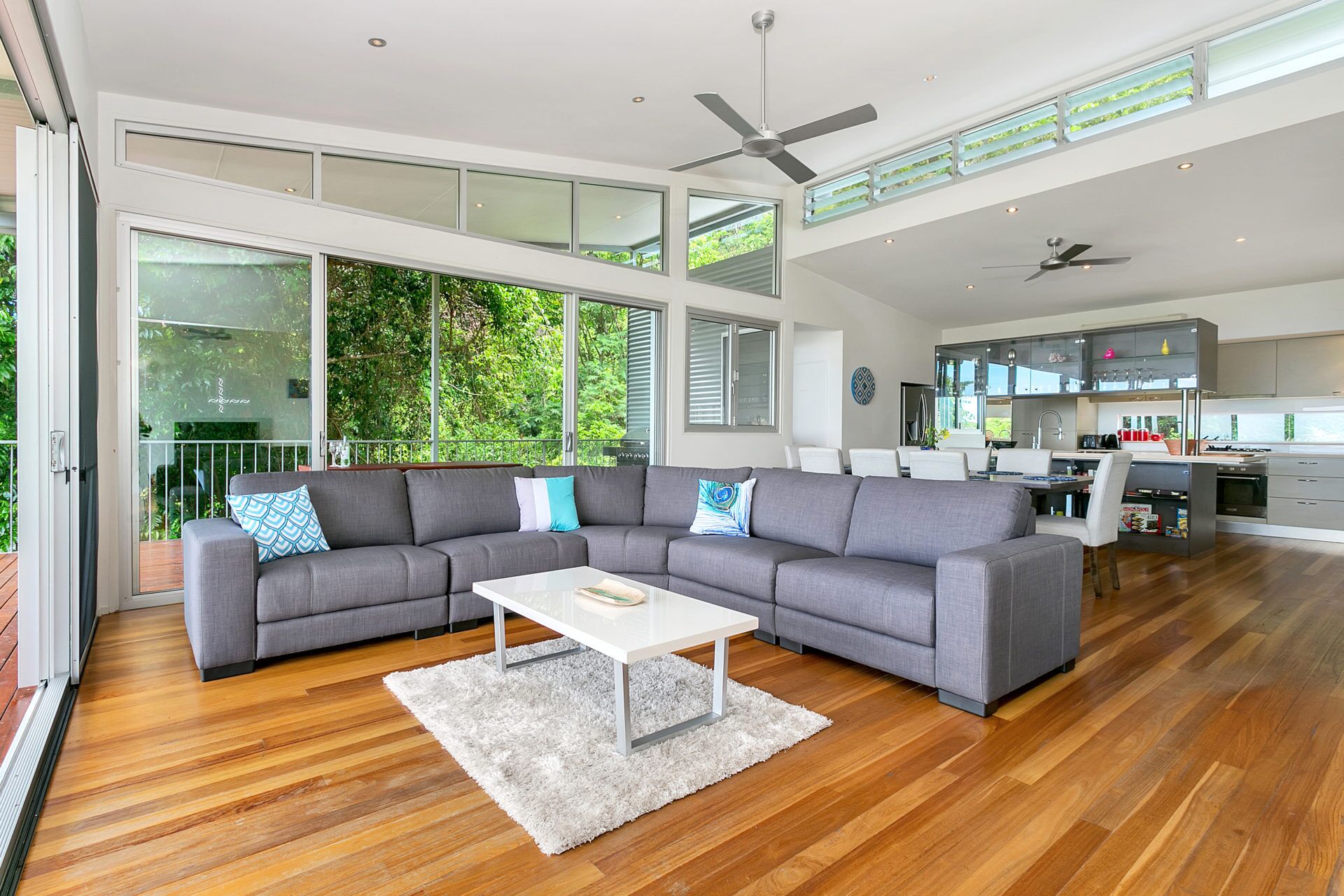 Trinity Views 4BR Designer Home - Wifi