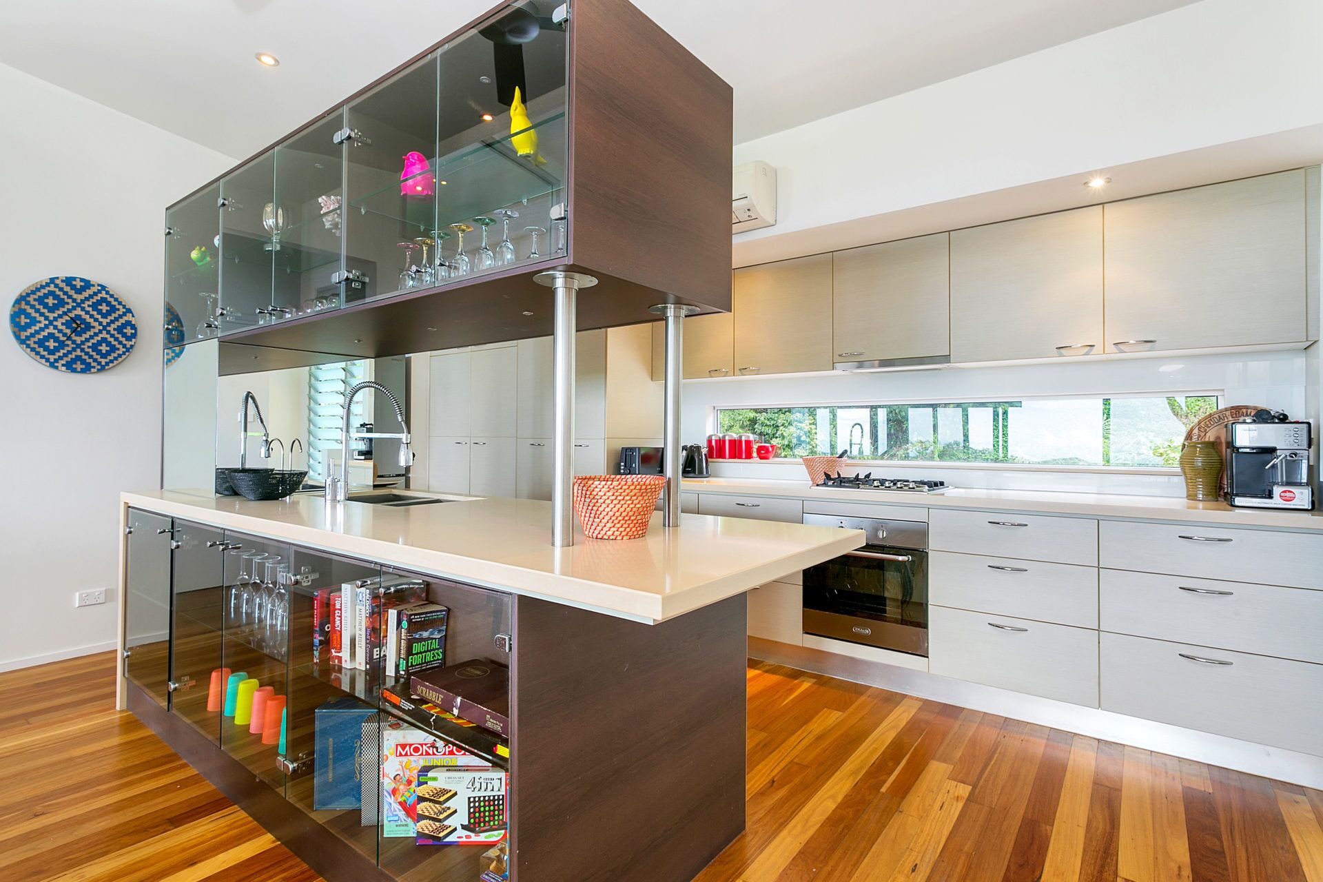 Trinity Views 4BR Designer Home - Wifi