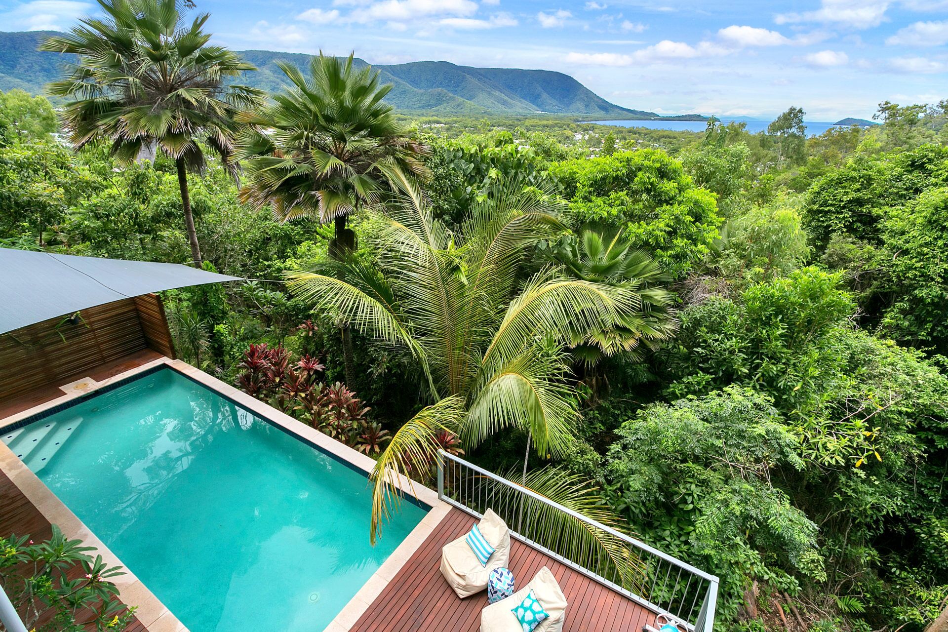 Trinity Views 4BR Designer Home - Wifi