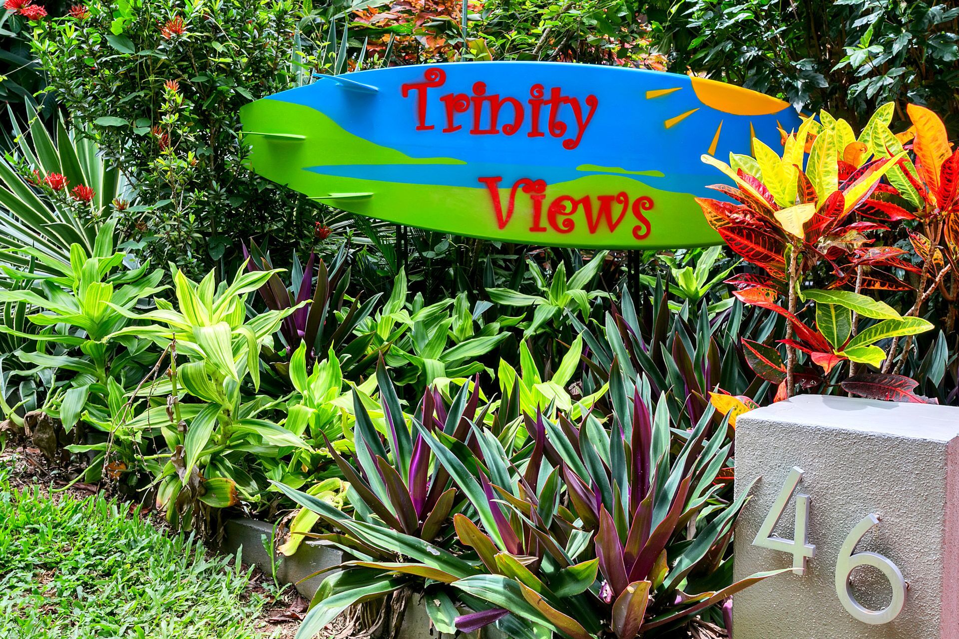 Trinity Views 4BR Designer Home - Wifi