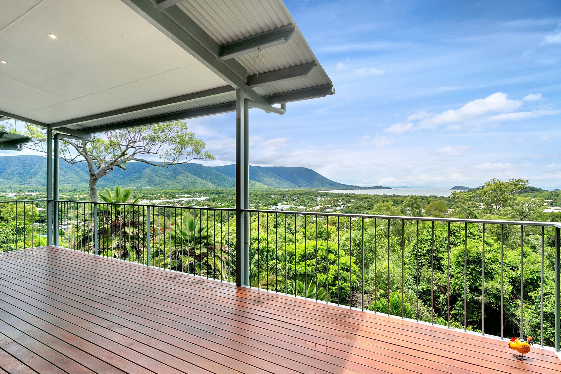 Trinity Views 4BR Designer Home - Wifi