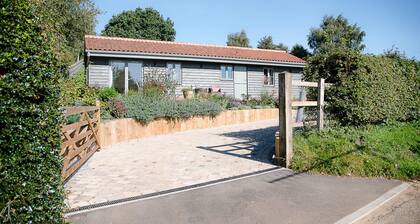 Hill Stables, Ufford