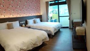 Blackout drapes, free WiFi, linens