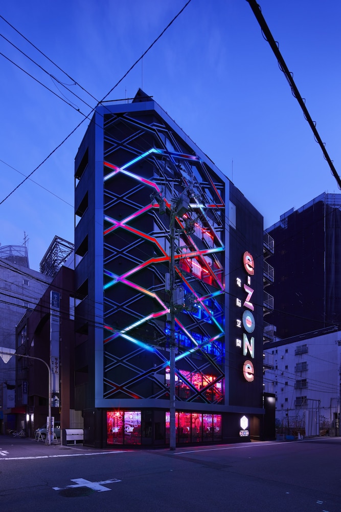 【eスポーツホテル】e?ZONe(電脳空間)大阪日本橋