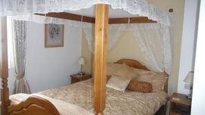 Blackout curtains, iron/ironing board, free WiFi, linens