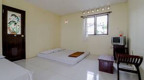 Desk, linens