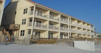 Eastern Shores 212 by Vacasa