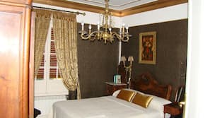 Iron/ironing board, free WiFi, linens