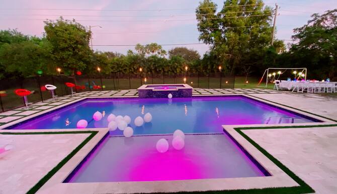Modern Home With Heated Swimming Pool And Jacuzzi 2020 Room Prices Deals Reviews Expedia