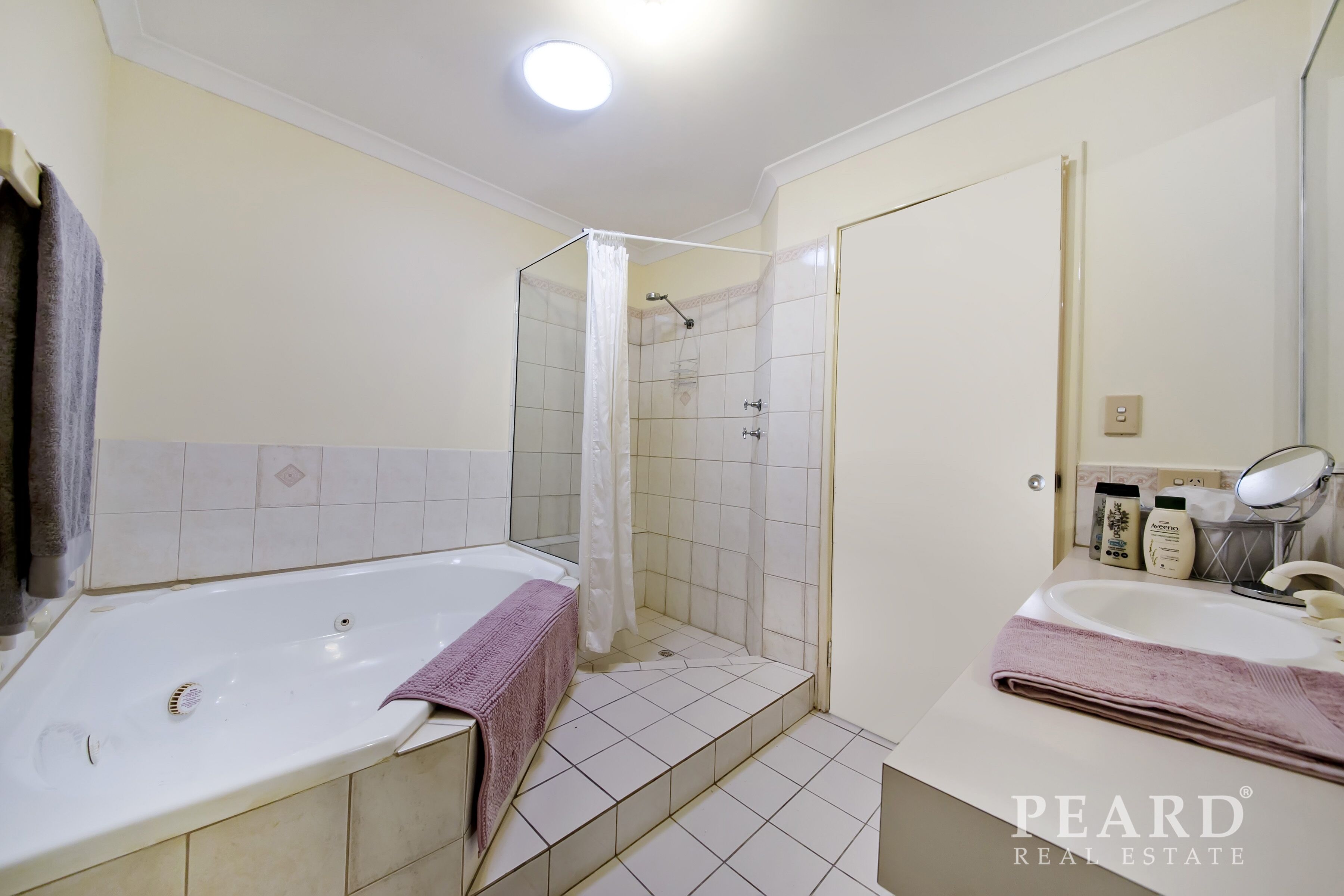 Scarborough Beach, Perth - Sun & Surf Villa