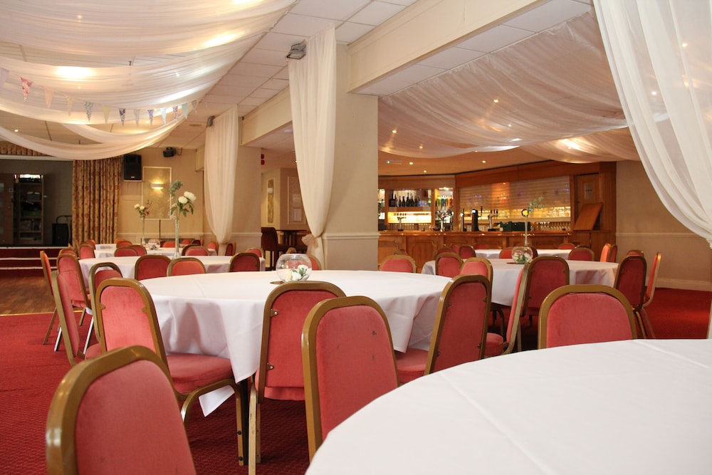 Banquet hall, The Oriel Hotel 