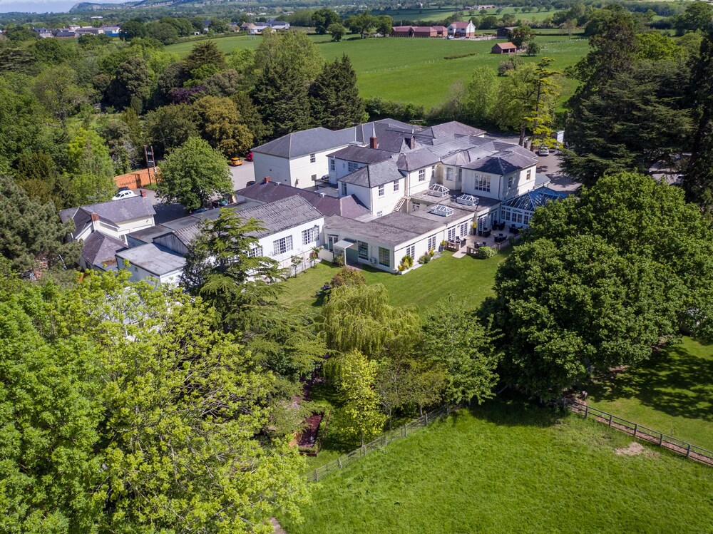 Aerial view, The Oriel Hotel 