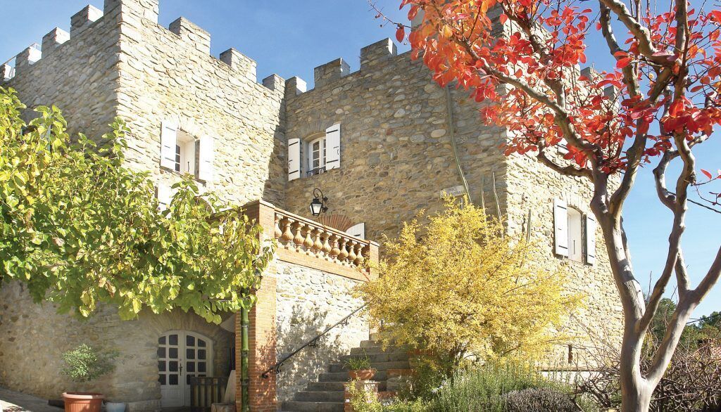 Le Castell Du Vila 21 Room Prices Deals Reviews Expedia Com