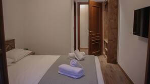 Wifi gratis y ropa de cama