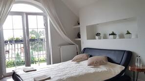 3 Schlafzimmer, Bügeleisen/Bügelbrett, Babybetten, Internetzugang