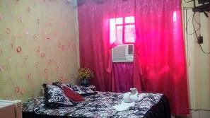 Premium bedding, down comforters, minibar, individually decorated