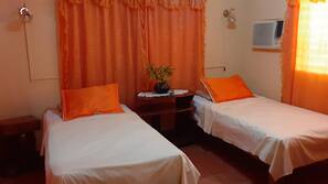 Premium bedding, down comforters, minibar, individually decorated