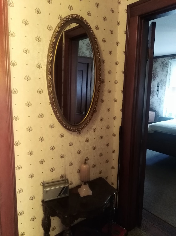 Home is on the original 19261930 Route 66 alignment Girard Vrbo