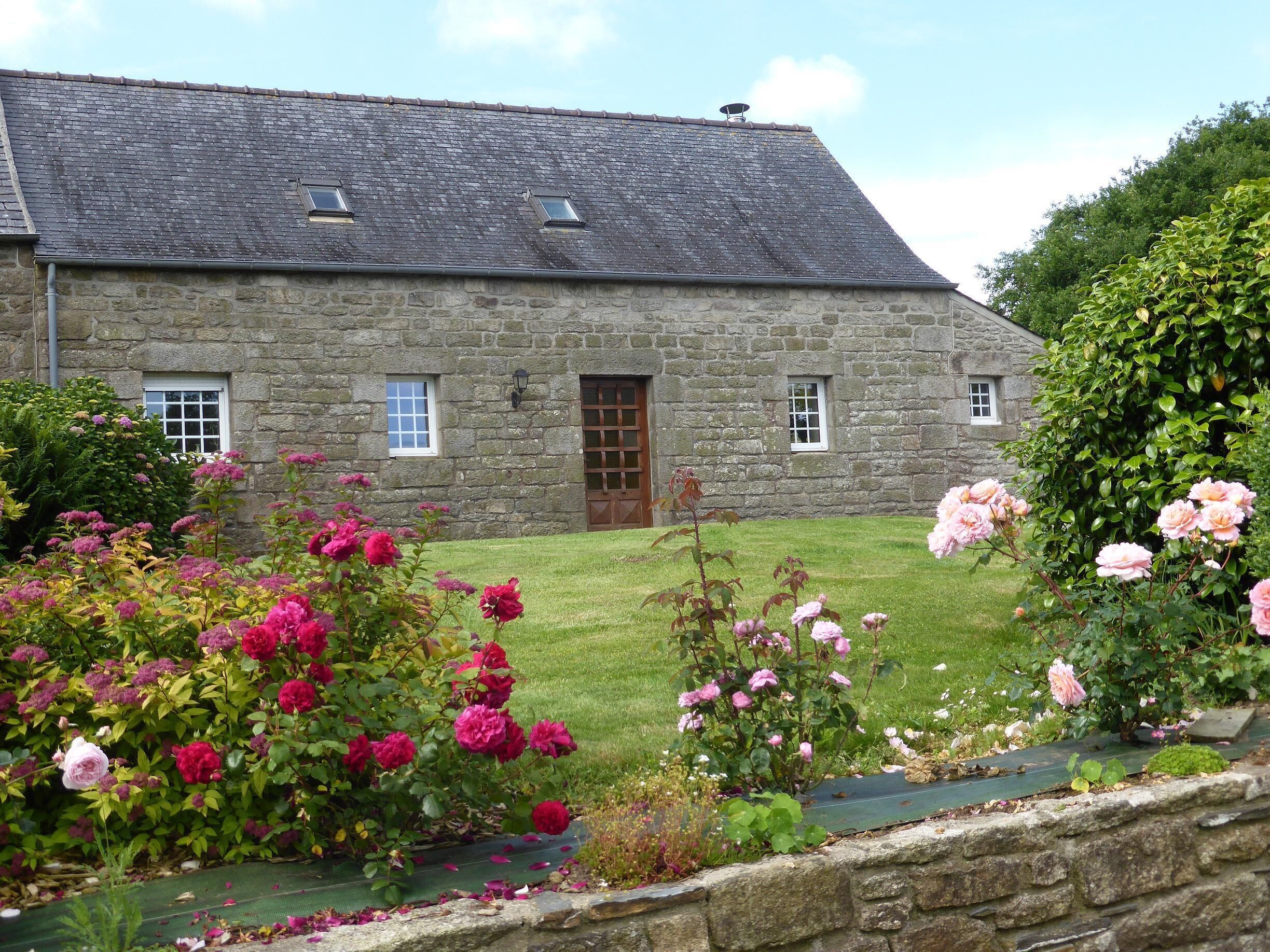 dreux  Saint-Th  gonnec Loc-Eguiner  FRA Expedia fr