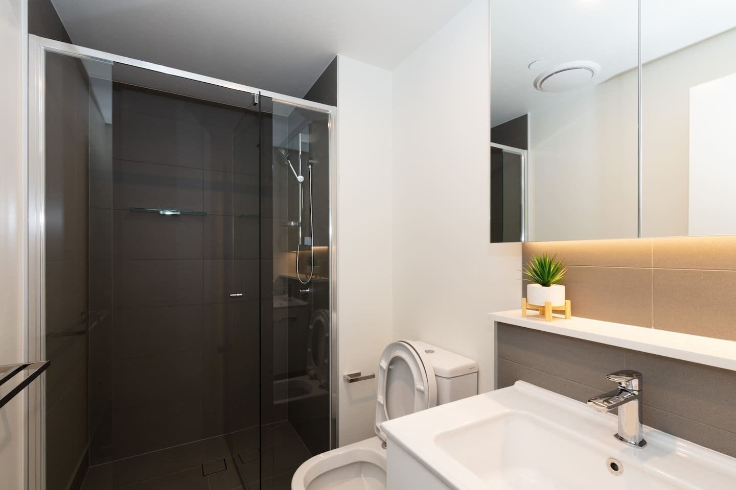 Fantastic&modern Home, Near the Convention Centre