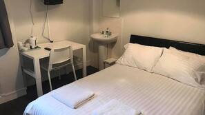 Free WiFi, linens