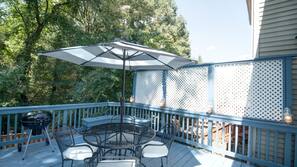 Sun deck