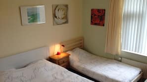 Blackout drapes, linens